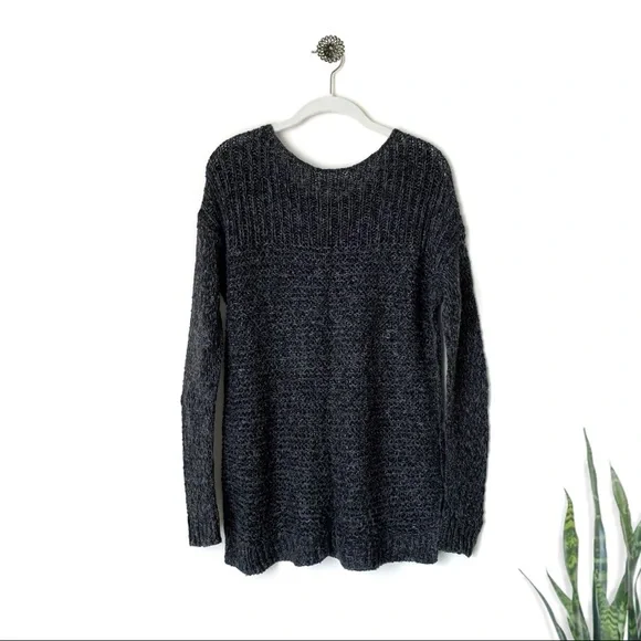 Hollister Sweater - M/L - Picture 3 of 6
